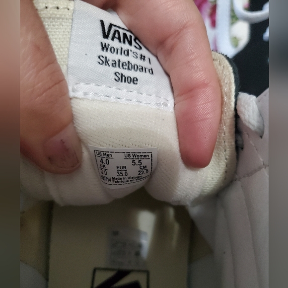 Vans floral sk8-hi shoes new in box - Picture 5 of 5